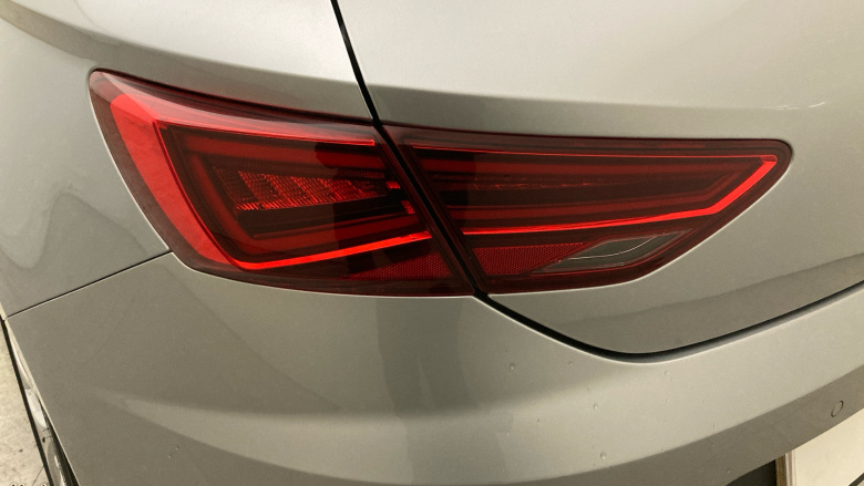 SEAT Leon 1.5 TSI EVO 150 FR Sport [EZ] 5dr Petrol Hatchback